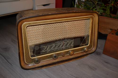 Enceinte bluetooth vintage dsc 0001.jpg