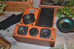 Enceinte bluetooth vintage dsc 0002.jpg