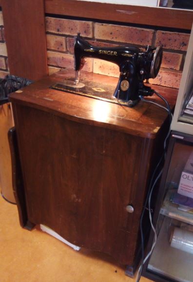 Machine coudre SINGER singer lumiere2.jpg