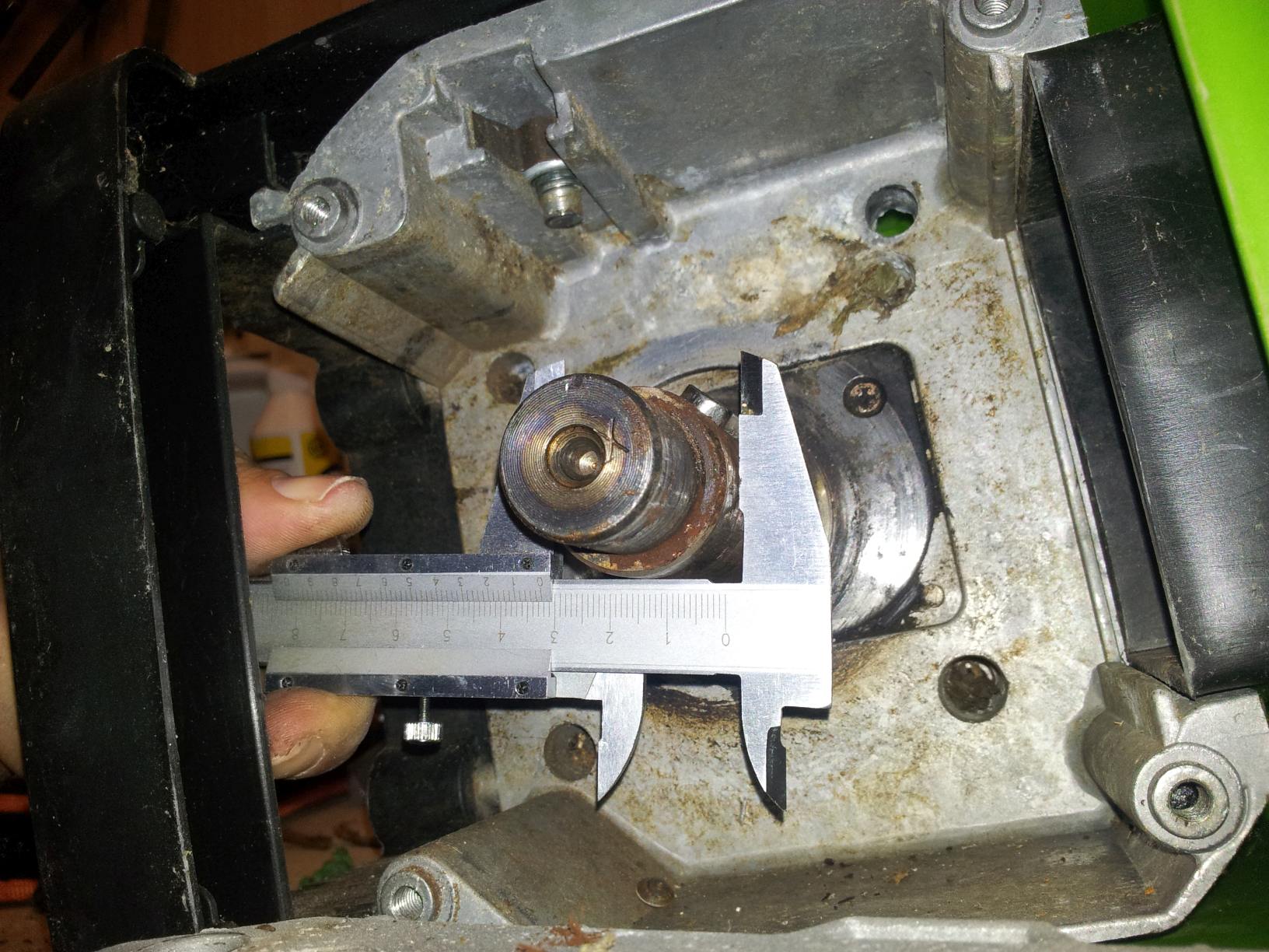 Atelier Broyeuse Dechets Plastique ArbreMoteur.jpg Atelier Broyeuse Dechets Plastique ArbreMoteur.jpg