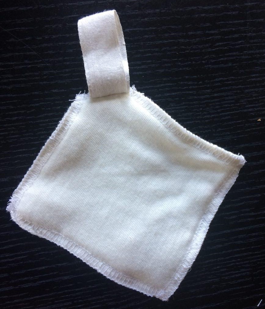 Lingettes lavables pour d maquiller finished.jpg Lingettes lavables pour d maquiller finished.jpg