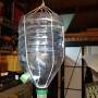 atelier_pour_arrosage_automatique_et_autonome_exemple_suspension_de_bouteille.jpg
